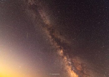 쏟아지는 밤하늘, 별